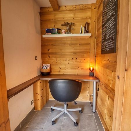 Duplex 2 Chambres Avec Grande Terrasse, Animaux Acceptes, A Samoens - Fr-1-642-77 Exterior foto